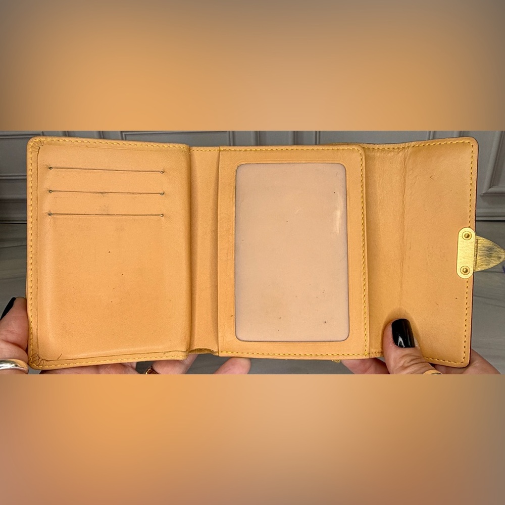 Louis Vuitton x Murakami White Multicolor Koala Compact Wallet | Full Inclusion - Picture 8 of 12